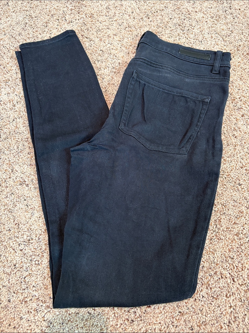 Express Women’s Skinny Pants in Black